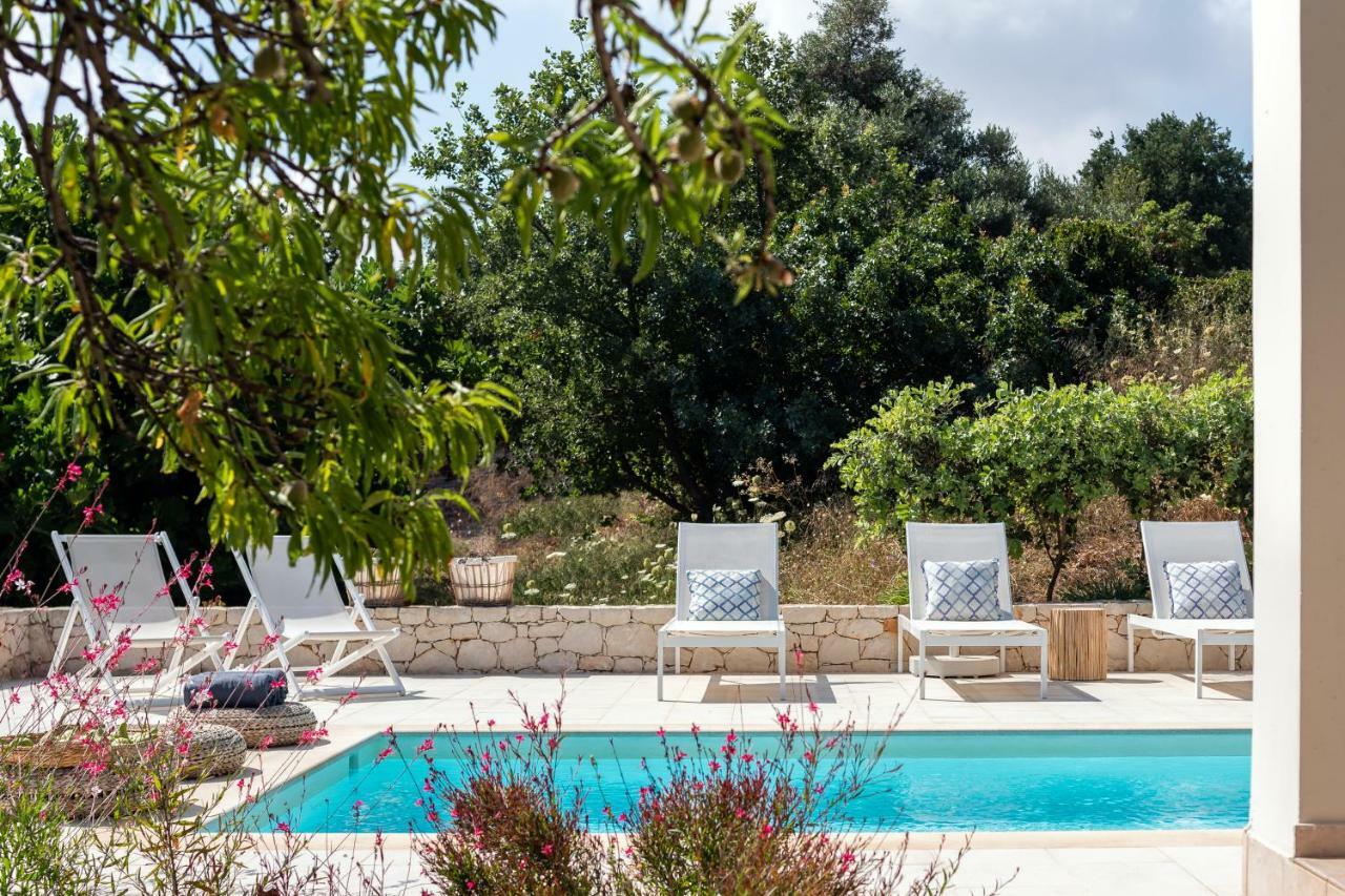 Levantes home, design&style retreat, By ThinkVilla Prinés Eksteriør billede